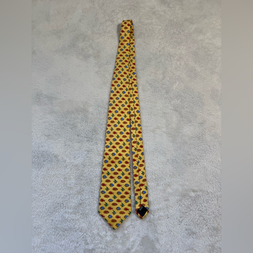 Tuttle Golf Men's Tie Lined Fish Pattern Yellow Made in Ireland
